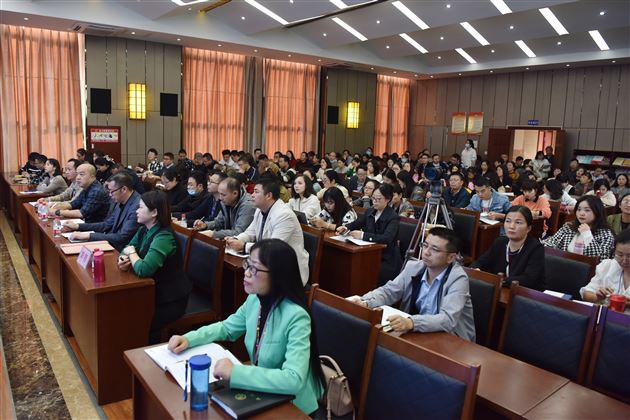 心有温度护成长 应对得法化危机——棠外开展校园心理危机的预防及干预主题德育讲座分享会