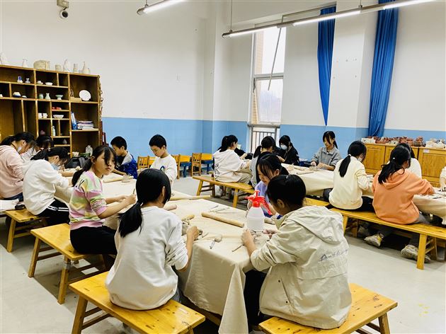 融美育人 向美而生——棠外初2022级美术第二课堂开课啦