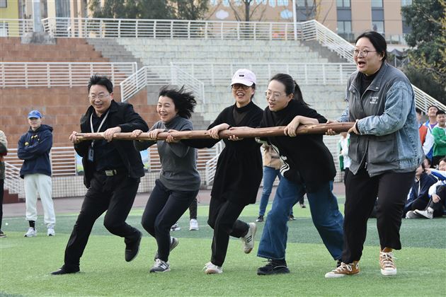 沸腾了！棠外初三召开冬季集体趣味运动会