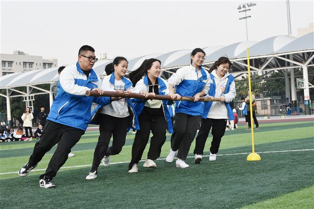 沸腾了！棠外初三召开冬季集体趣味运动会