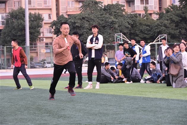 沸腾了！棠外初三召开冬季集体趣味运动会