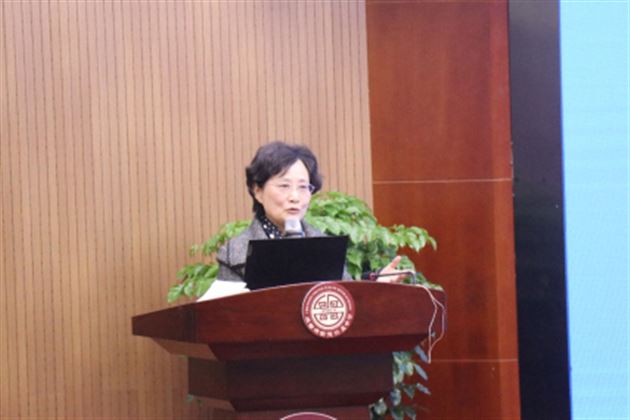 成都师范学院赖蓉莎教授