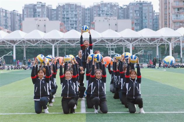 玩转三球 悦享运动——棠湖仁智幼儿园第二届幼运会暨三大球运动节