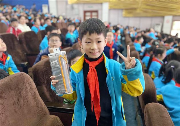 法治讲座进课堂  学法守法护成长——记棠外附小四年级家长义工课堂