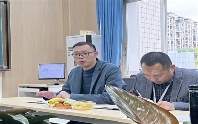 以课题促研究 以研究促成长——记棠外高中语文青年课题组中期汇报交流会暨建设“棠外高中好课堂”专题研讨会