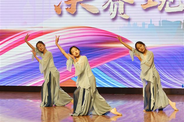 棠外第九届校园艺术节成功举办