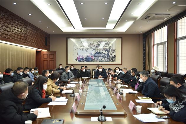 成都市委副秘书长、办公厅主任杨俊等领导莅临棠外调研座谈