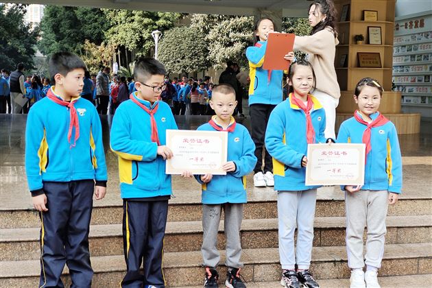 赛场上的高光时刻！棠外附小获八个团体一等奖