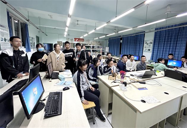 英才计划前置培养宣讲现场