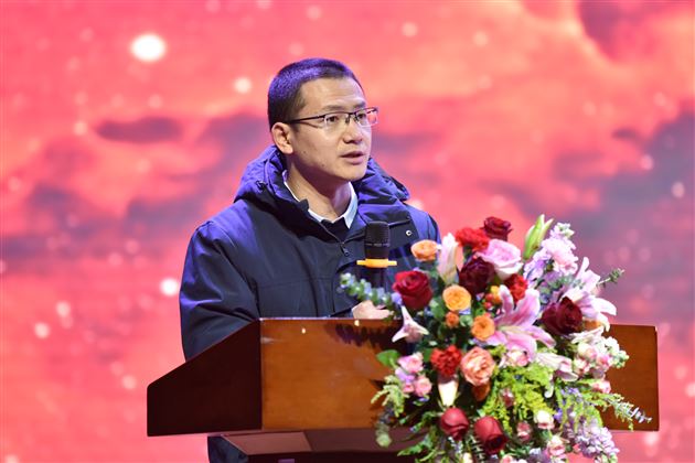 蹇难岂阻拏云路 砥砺尤坚壮志心——记棠外高2020级一诊表彰大会