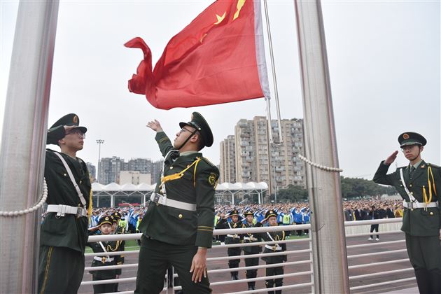 人勤春来早 读书正当时——成都棠湖外国语学校2023年春季开学典礼 