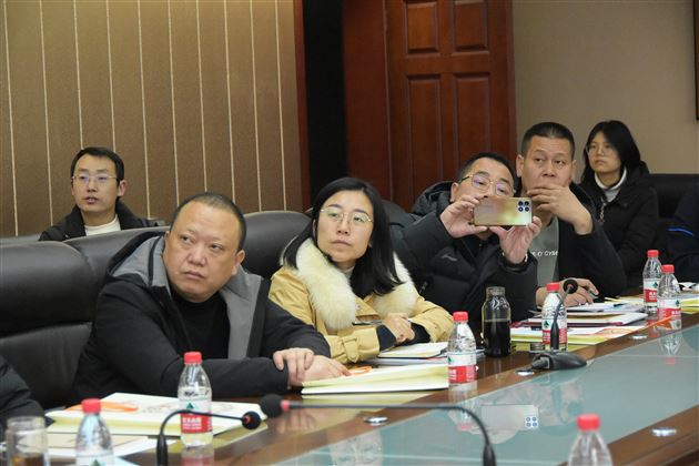 甘孜州中小学校长团队到棠外观摩学习 