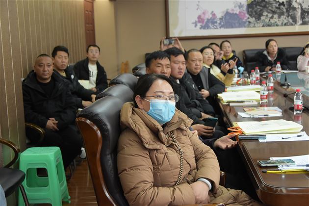 甘孜州中小学校长团队到棠外观摩学习 