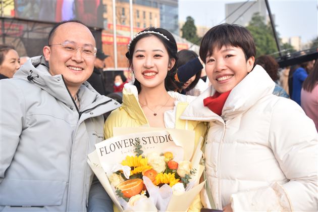 青云万里，扶摇直上——记棠外高2020级高三成人礼暨百日誓师大会