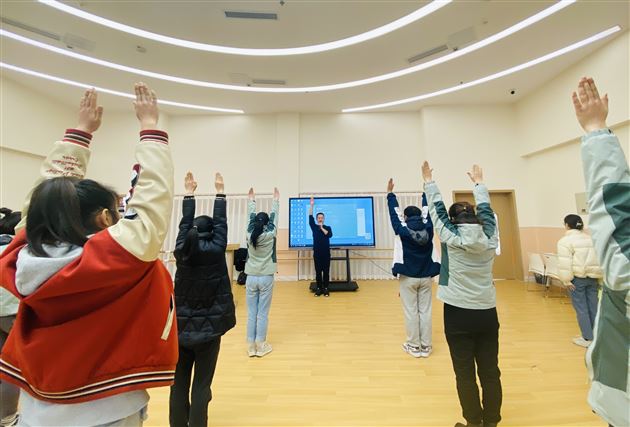 我园周先勇副园长受邀赴怡心第九幼儿园开展骨干教师专题培训