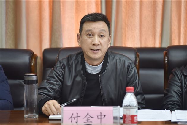 成都棠湖外国语学校党委书记付全中
