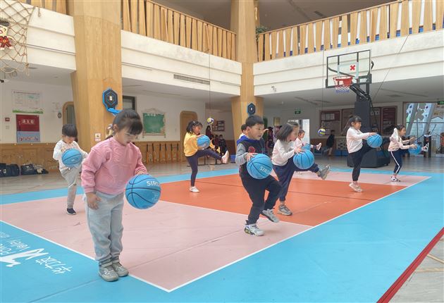 棠湖仁智幼儿园承担“第二届天府幼儿体育大会”比赛项目范例视频录制工作
