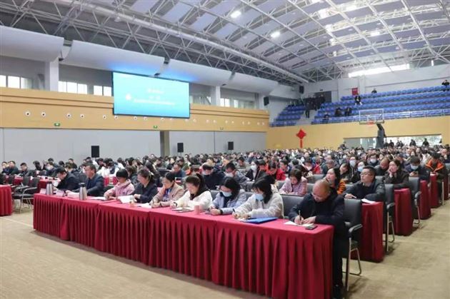 棠外李治君老师受邀在成都市高三专题研讨活动上作分享