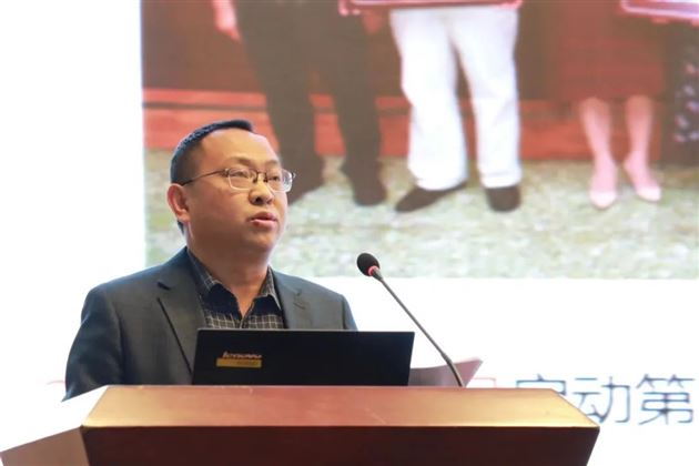 棠外李治君老师受邀在成都市高三专题研讨活动上作分享