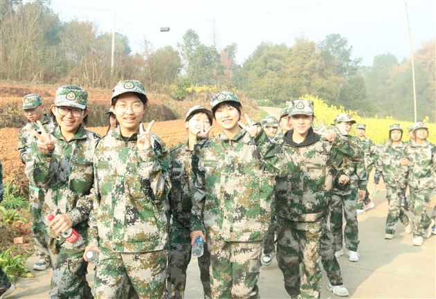 春暖花开季  实践正当时——棠外初2021级黄龙溪综合社会实践活动简报（二）