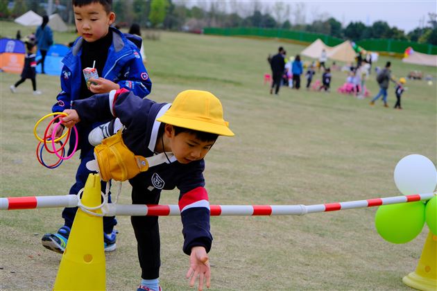 寻找春天的足迹——棠湖仁智幼儿园2023年亲子春游活动