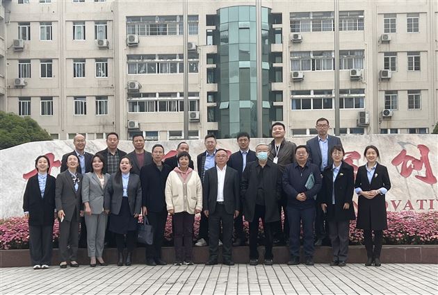 切实开展课题研究 深入推进课堂改革——棠外高中召开省市级课题开题暨教学改革研讨会