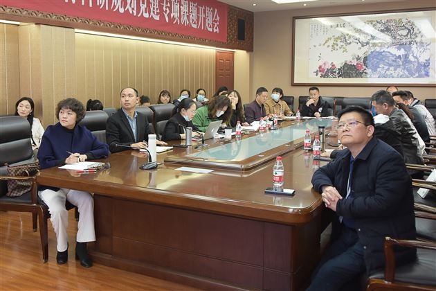 不倦求索 “研”道可期——记棠外初中备课组工作汇报展评活动 