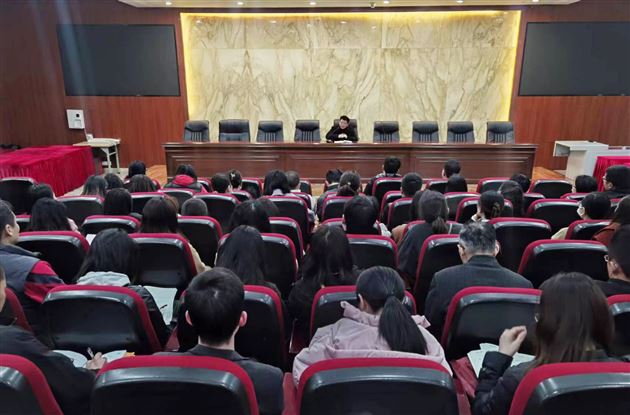 棠外初2020级召开后期工作大会