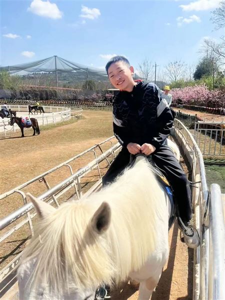 支一顶帐篷 放大一个春天——记棠外附小六年级露营主题实践课程