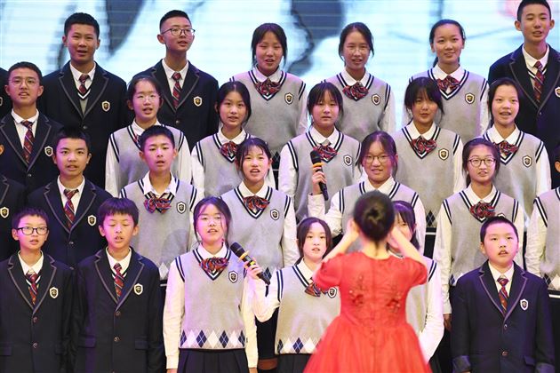 传唱经典 诗词盛宴——棠外初2022级班级合唱比赛 