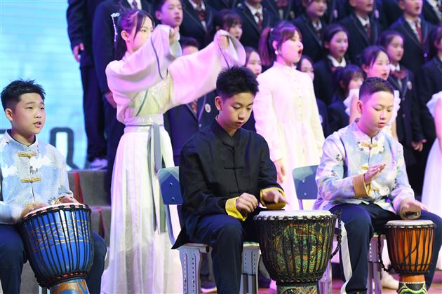 传唱经典 诗词盛宴——棠外初2022级班级合唱比赛