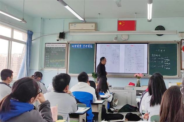 专家指引明方向  复习备考心不慌——棠外高中物理组“助力高三”专题研讨暨“基于实证的‘教学评一致性’课堂教学实践研究活动 