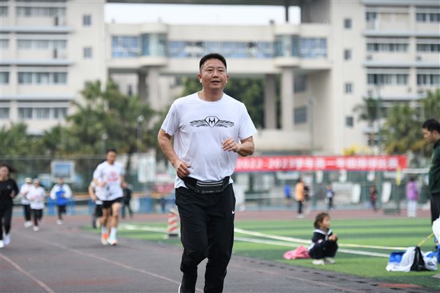 献礼校庆·酷跑向阳——第七届棠外教职工校园欢乐跑圆满完成 