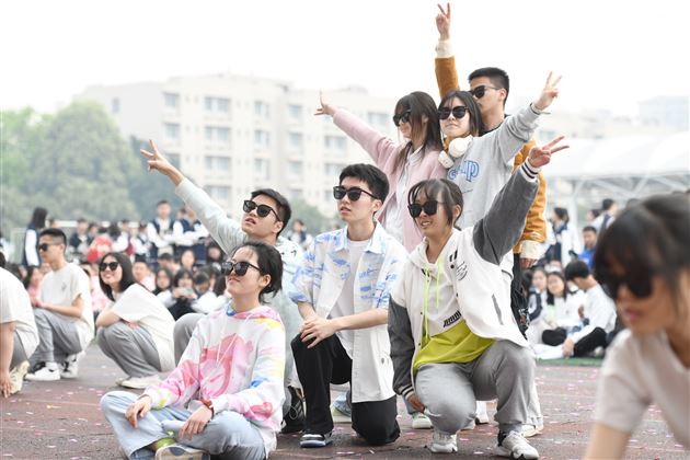 棠外高中第十九届田径运动会隆重举行