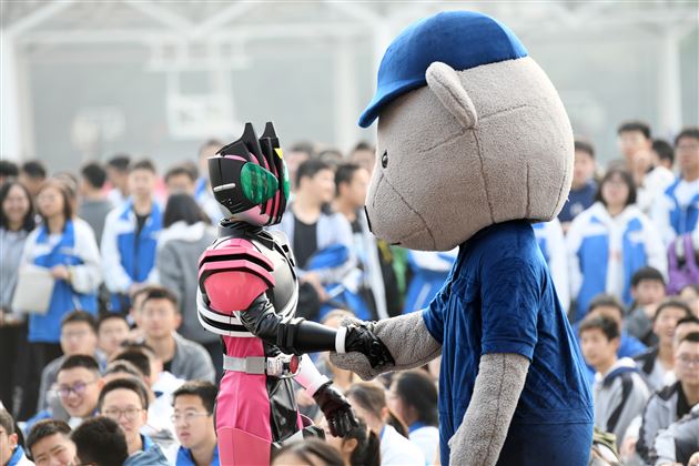 棠外高中第十九届田径运动会隆重举行