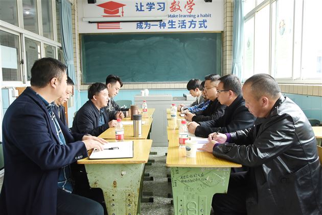 川渝两校话发展 携手并进谋新篇