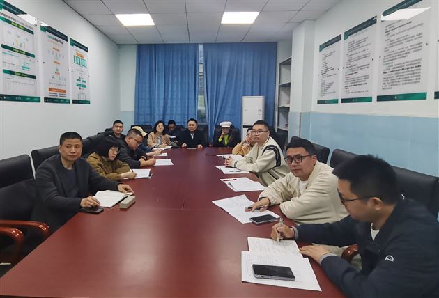 以智启人 以爱育人——记棠外高中德育处“青蓝工程”、后备班主任工作会