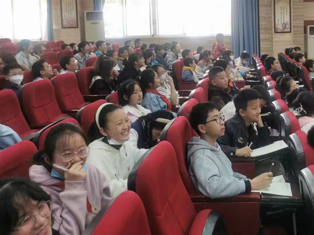 小初衔接向未来，双向共赢促发展 