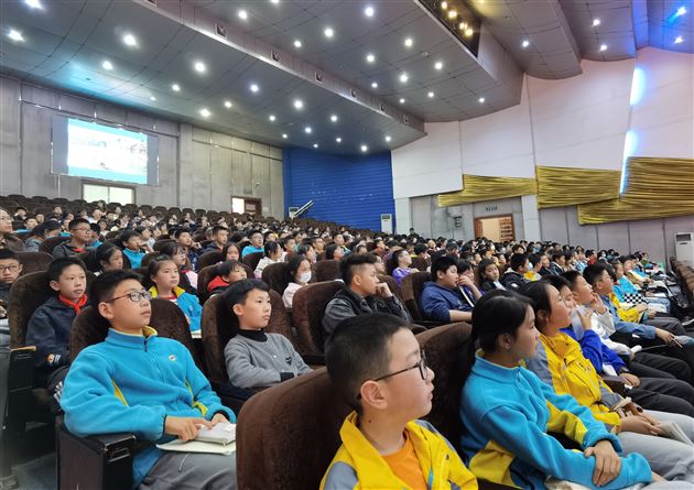 落实“双减”举措多，举办讲座促拓展——记棠外附小教师讲堂专题活动