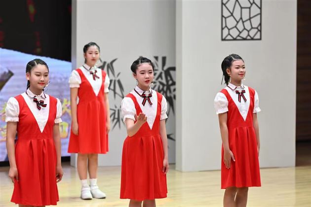 棠外初中获双流区中小学生朗诵比赛一等奖