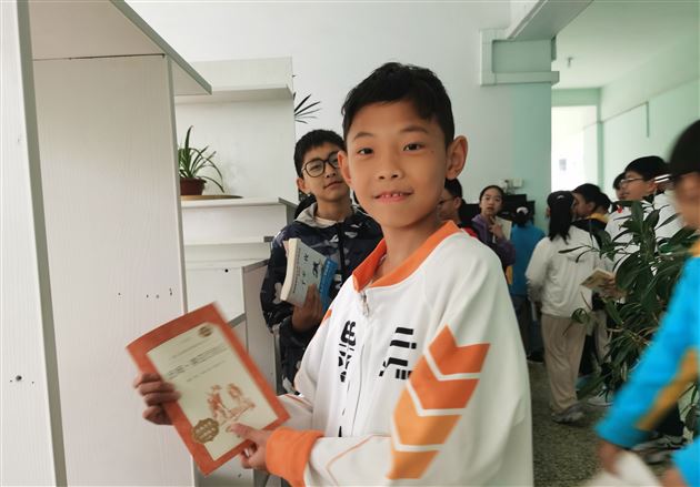 最是书香能致远——记棠外附小“世界读书日”活动