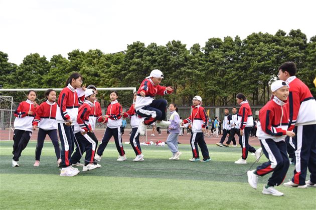 喜迎大运  献礼校庆——棠外附小成功召开第十八届田径运动会 