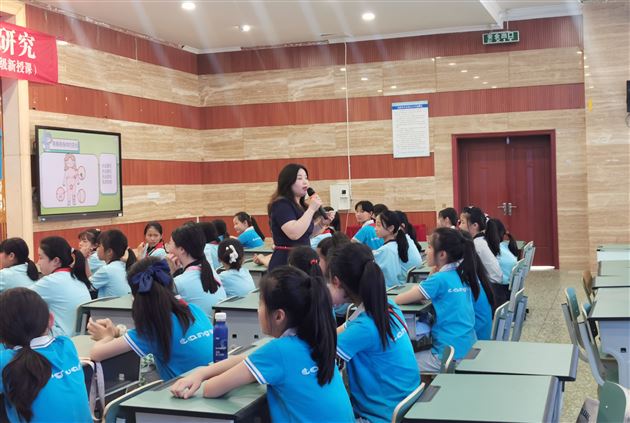 你好，青春期——棠外附小五年级开展“男孩&女孩系列（一）”青春期讲座