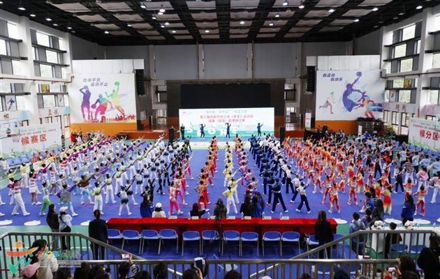 喜报：棠外附小代表双流区勇夺第三届成都市青少年运动会啦啦操花球和街舞两项冠军