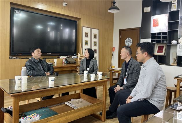 专家引领促发展 非遗特色展风采