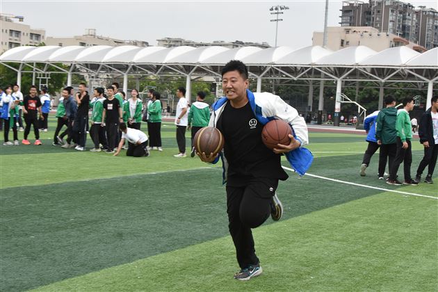 文武之道 一张一弛——棠外初三开展集体项目趣味运动会
