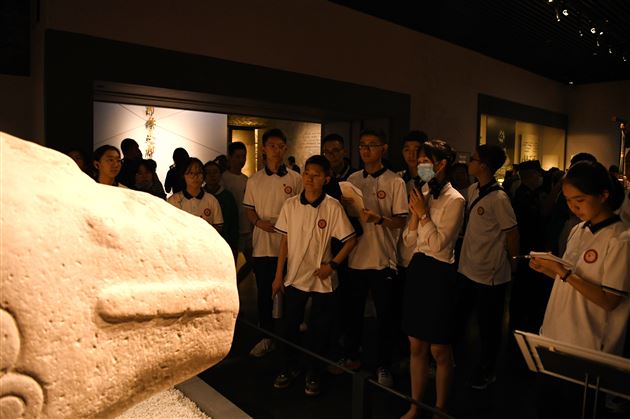 革命情怀 青春信仰——棠外&成都博物馆 2023年五四青年节特别团日活动