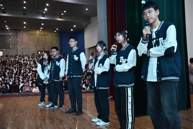 寄情于语，声情并茂，献礼棠外二十周年华诞——棠外高2022级举行外语配音比赛