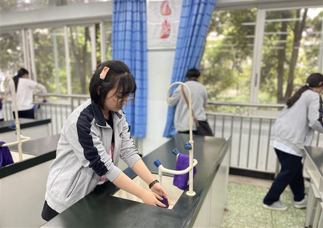 志愿服务 青春行动——棠外2023年五四青年节特别主题团日活动