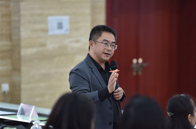 以评促教 以研促修——双流区中小学教务主任高级研修班干部综合素养提升培训视导巡诊活动顺利进行